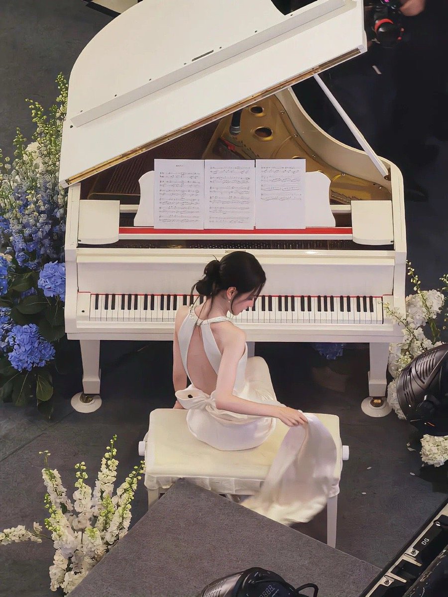 Vạch Mặt Kẻ Mạo Danh